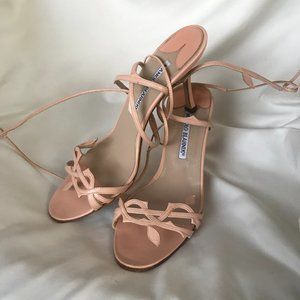 MANOLO BLAHNIK pink leather vine leaf Tie Up Heels